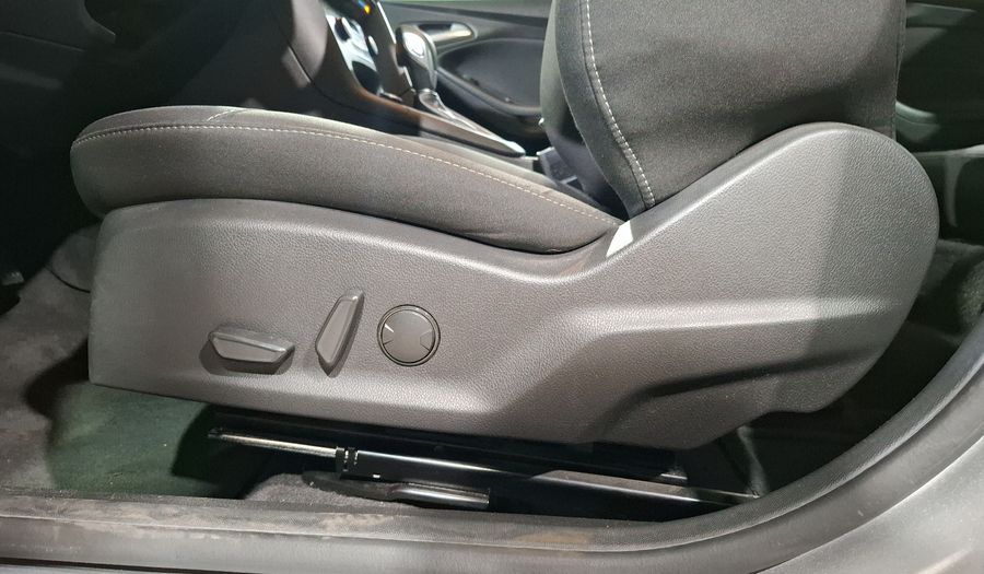 Ford Focus 2.0 SE Sedan 2017