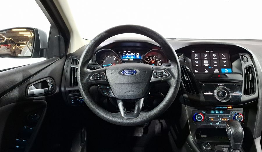 Ford Focus 2.0 SE Sedan 2017
