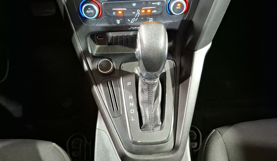 Ford Focus 2.0 SE Sedan 2017