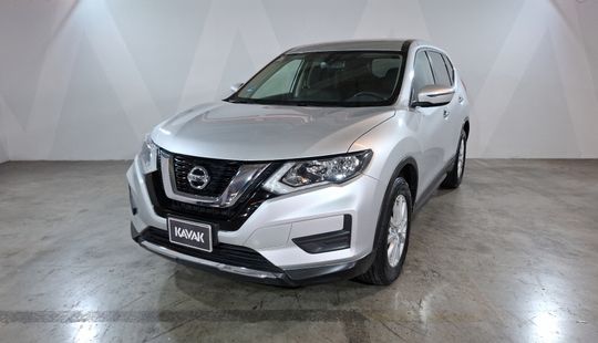 Nissan • X-Trail