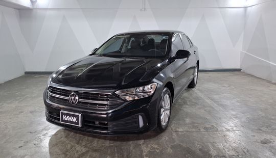 Volkswagen • Jetta