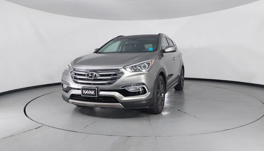 Hyundai • Santa Fe