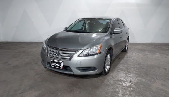 Nissan • Sentra