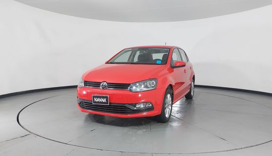Volkswagen • Polo
