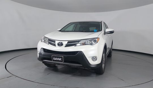 Toyota • RAV4