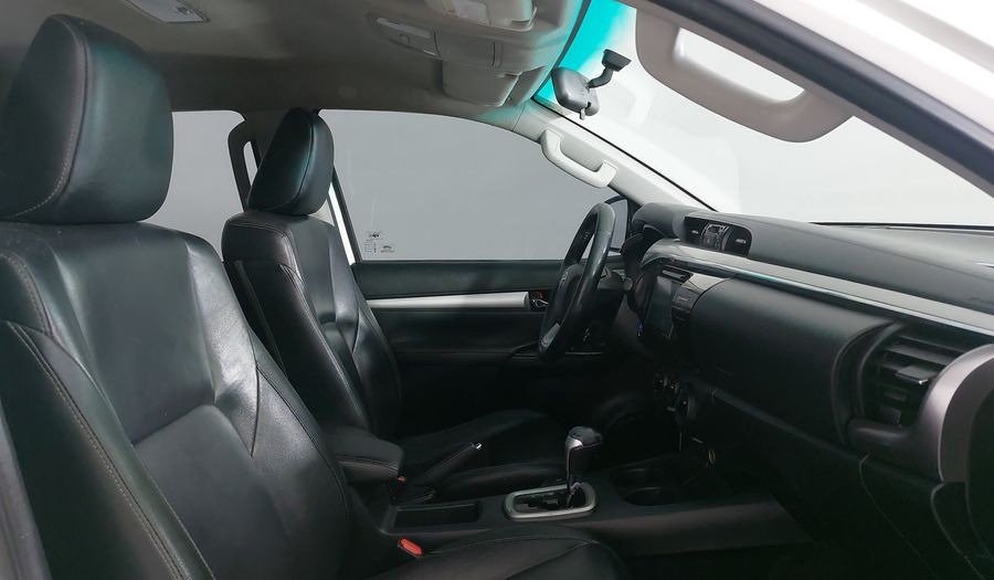 Toyota Hilux 2.8 DOBLE CABINA DSL (D-CAB DIESEL AT) Pickup 2018