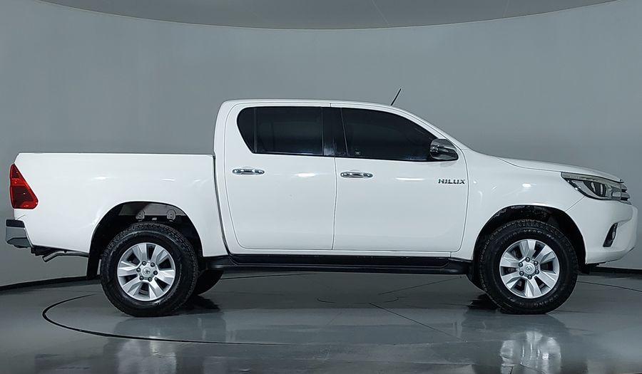 Toyota Hilux 2.8 DOBLE CABINA DSL (D-CAB DIESEL AT) Pickup 2018