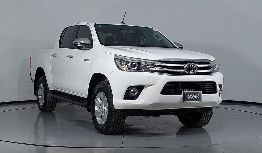 Toyota Hilux 2.8 DOBLE CABINA DSL (D-CAB DIESEL AT) Pickup 2018