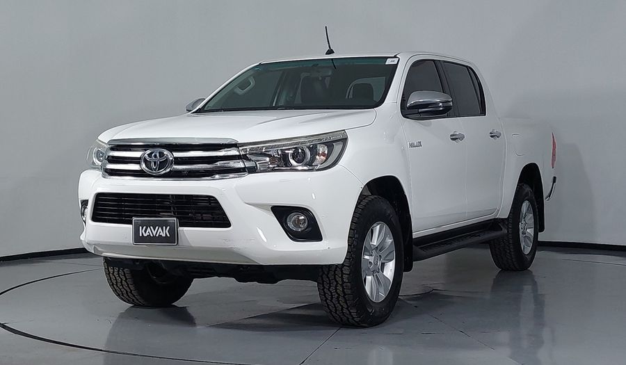 Toyota Hilux 2.8 DOBLE CABINA DSL (D-CAB DIESEL AT) Pickup 2018