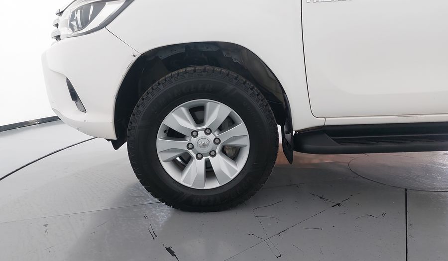 Toyota Hilux 2.8 DOBLE CABINA DSL (D-CAB DIESEL AT) Pickup 2018