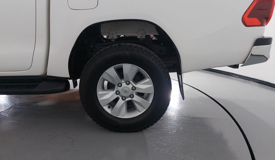 Toyota Hilux 2.8 DOBLE CABINA DSL (D-CAB DIESEL AT) Pickup 2018