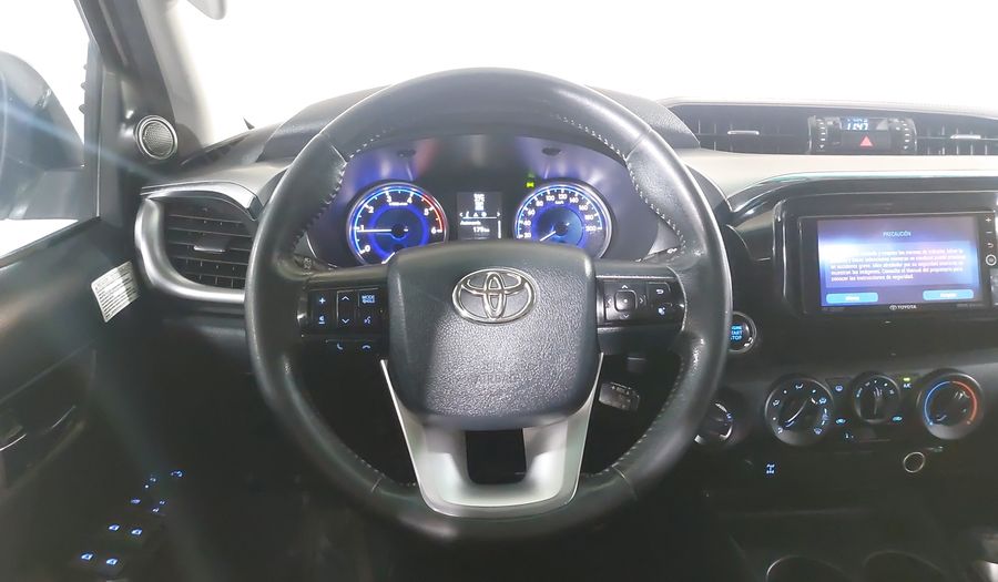 Toyota Hilux 2.8 DOBLE CABINA DSL (D-CAB DIESEL AT) Pickup 2018
