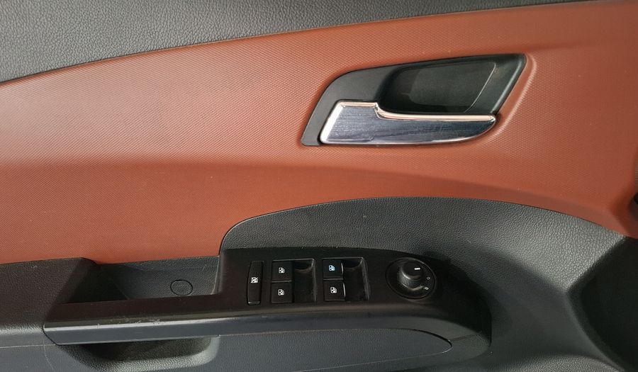 Chevrolet Sonic 1.6 AT F LTZ Sedan 2016