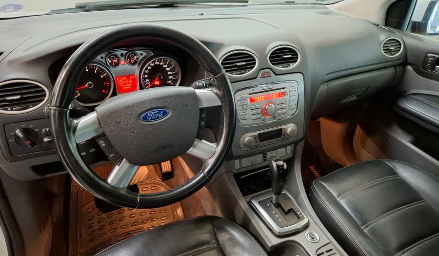 Ford Focus Ii 2.0 GHIA AUTO Sedan 2012