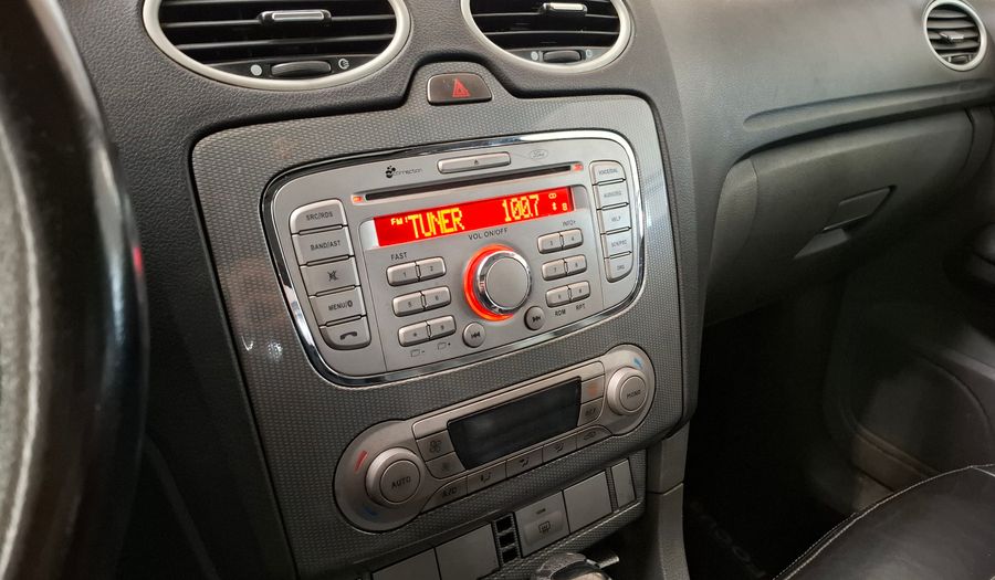 Ford Focus Ii 2.0 GHIA AUTO Sedan 2012