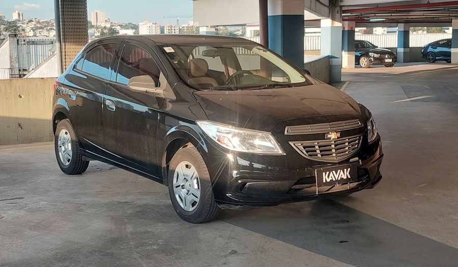 Chevrolet Onix MPFI LS Hatchback 2015