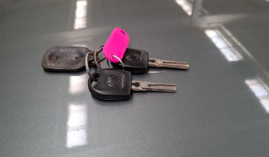 Volkswagen Gol 1.4 POWER (+DA+AA) Hatchback 2011