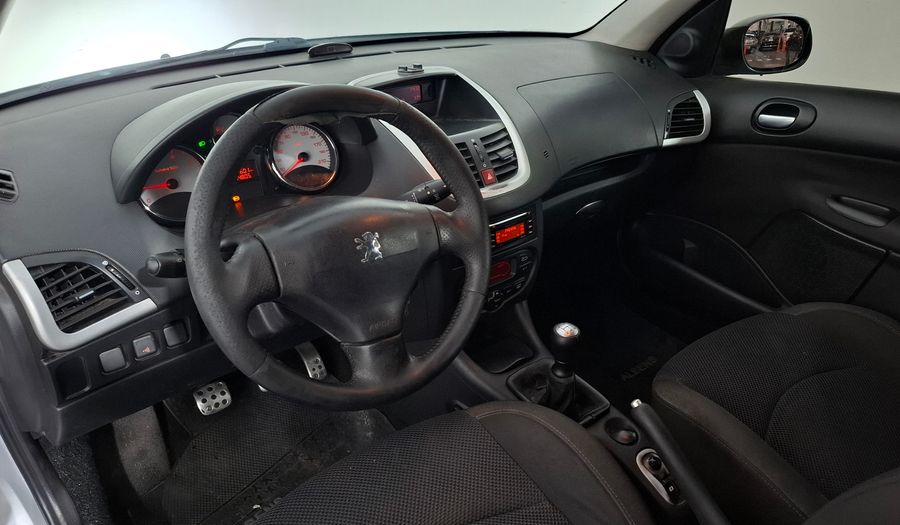Peugeot 207 1.6 XT COMPACT Hatchback 2011