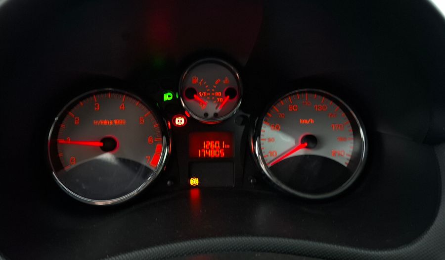 Peugeot 207 1.6 XT COMPACT Hatchback 2011