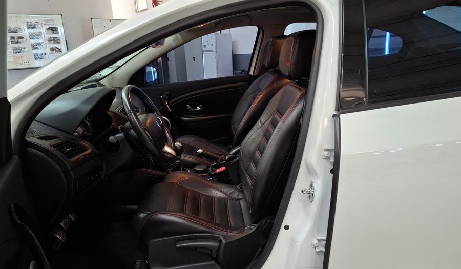 Renault Fluence 2.0 GT Sedan 2013