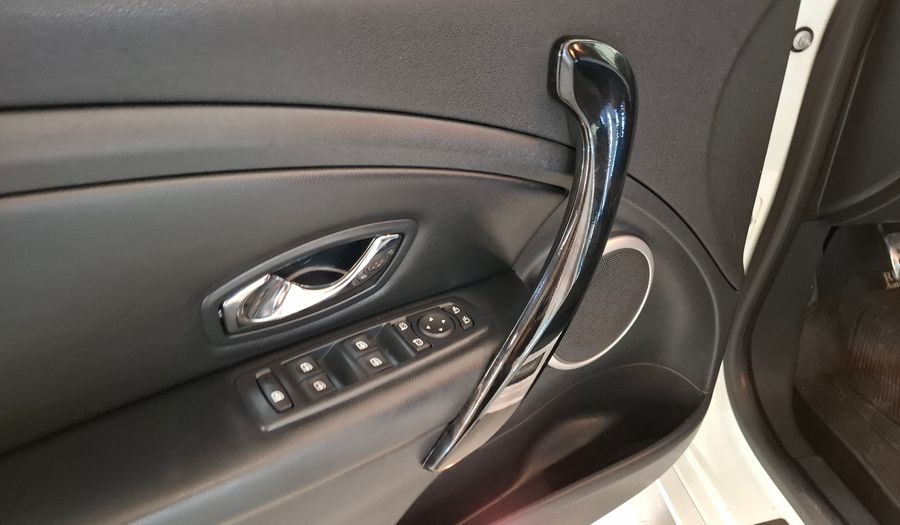 Renault Fluence 2.0 GT Sedan 2013