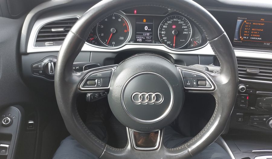Audi A4 1.8 TFSI MULTITRONIC DYNAMIC Sedan 2015