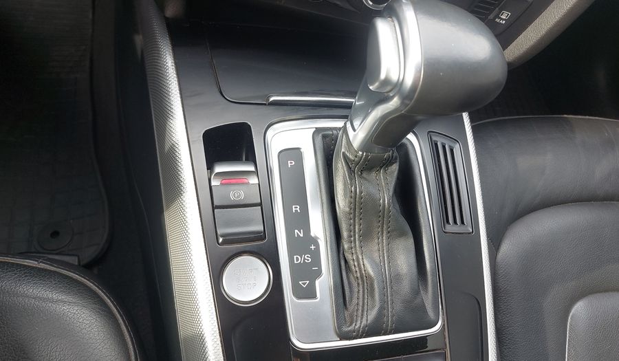 Audi A4 1.8 TFSI MULTITRONIC DYNAMIC Sedan 2015