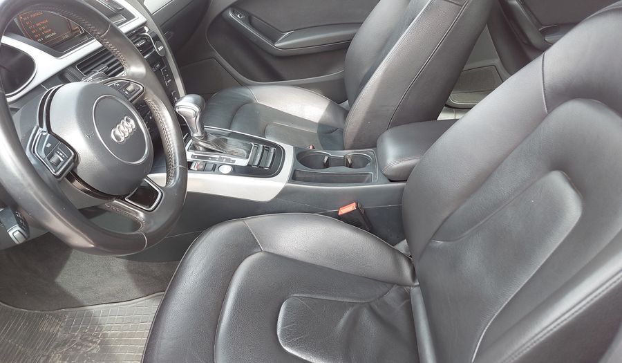 Audi A4 1.8 TFSI MULTITRONIC DYNAMIC Sedan 2015