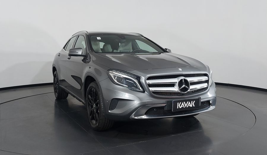 Mercedes Benz Gla 200 CGI ADVANCE TURBO Suv 2016