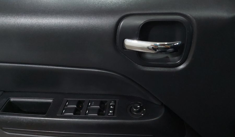 Jeep Patriot 2.4 SPORT ATX 75 ANIVERSARIO Suv 2017