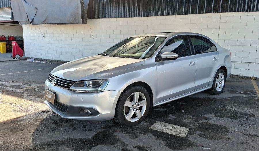 Volkswagen Vento 2.5 LUXURY TIPTRONIC Sedan 2013