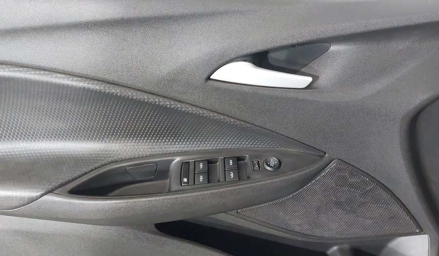 Chevrolet Onix LT Hatchback 2022