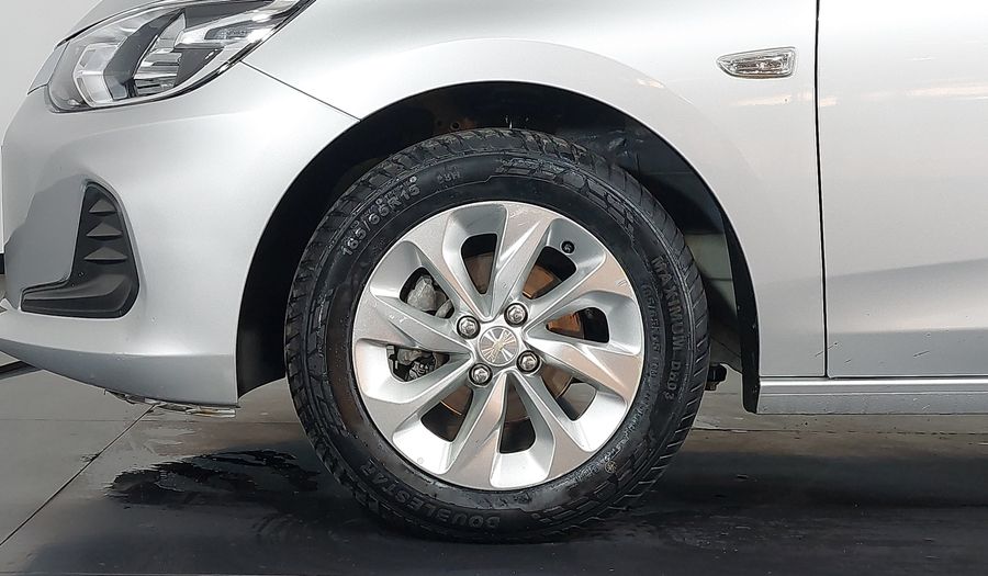 Chevrolet Onix LT Hatchback 2022