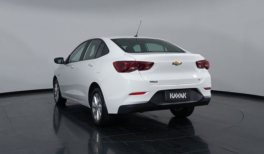 Chevrolet Onix PLUS LT Sedan 2022