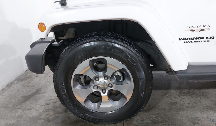 Jeep Wrangler 3.6 UNLIMITED SAHARA 4X4 ATX Suv 2017
