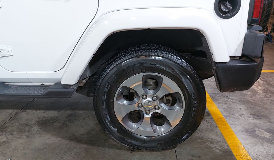 Jeep Wrangler 3.6 UNLIMITED SAHARA 4X4 ATX Suv 2017
