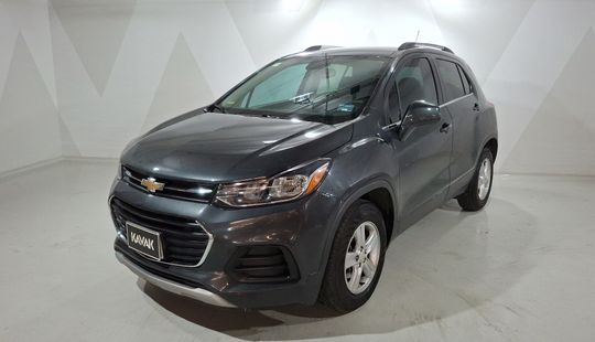 2020 • 50,882 km • Automático