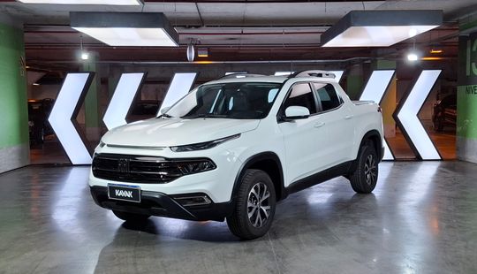 Fiat • Toro