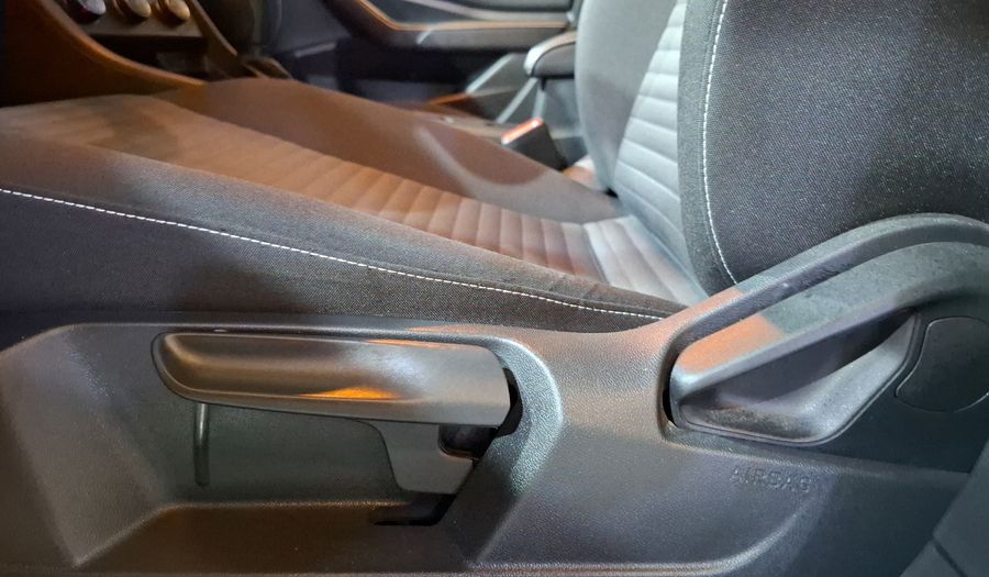 Volkswagen Jetta 1.4 COMFORTLINE AUTO Sedan 2022