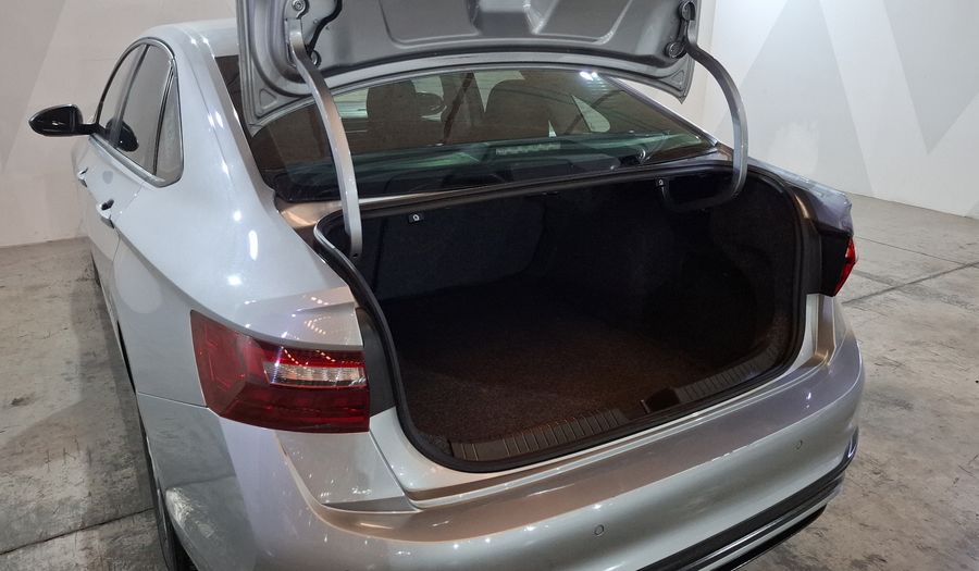 Volkswagen Jetta 1.4 COMFORTLINE AUTO Sedan 2022
