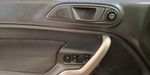 Ford Fiesta Kinetic Design 1.6 16V TITANIUM Hatchback 2013