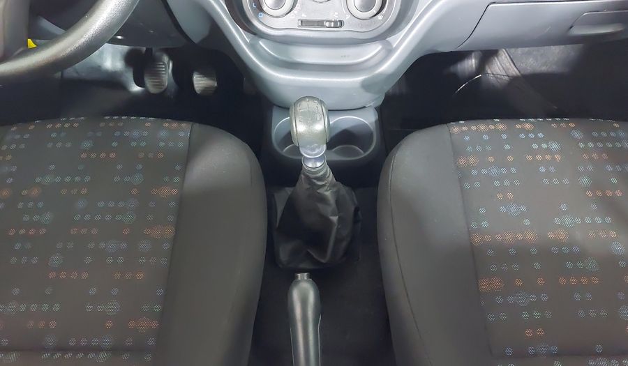 Fiat Uno EVO VIVACE Hatchback 2015