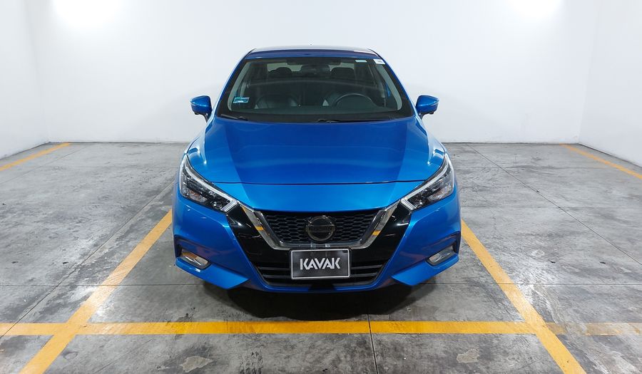 Nissan Versa 1.6 PLATINUM CVT Sedan 2022
