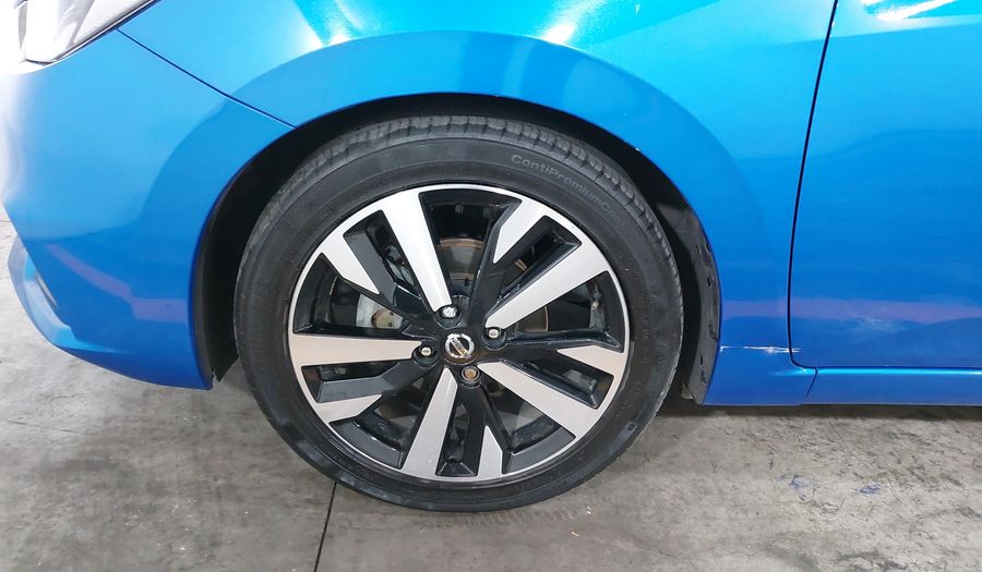 Nissan Versa 1.6 PLATINUM CVT Sedan 2022