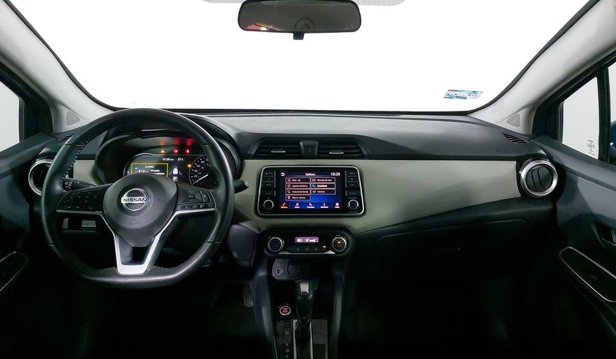 Nissan Versa 1.6 PLATINUM CVT Sedan 2022