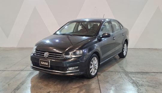 Volkswagen • Vento