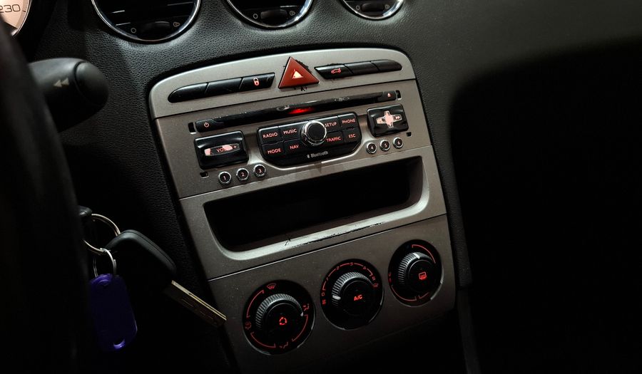 Peugeot 308 1.6 ALLURE NAV Hatchback 2014