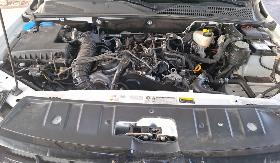 Volkswagen Amarok 2.0 TDI 180CV COMFORTLINE 4X2 AUTO Pickup 2021