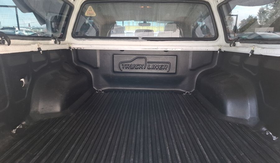 Volkswagen Amarok 2.0 TDI 180CV COMFORTLINE 4X2 AUTO Pickup 2021