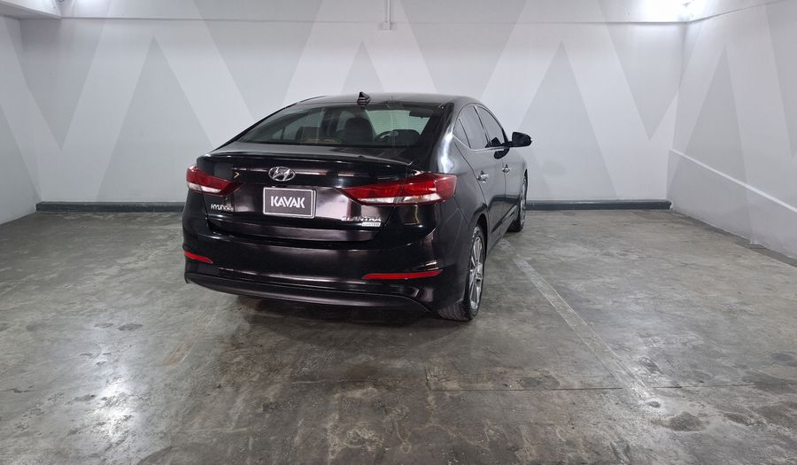 Hyundai Elantra 2.0 LIMITED TECH NAVI AUTO Sedan 2018